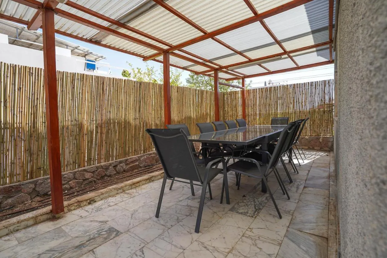 Yalarent Green Garden Villa With Private Pool 엘라트 이스라엘